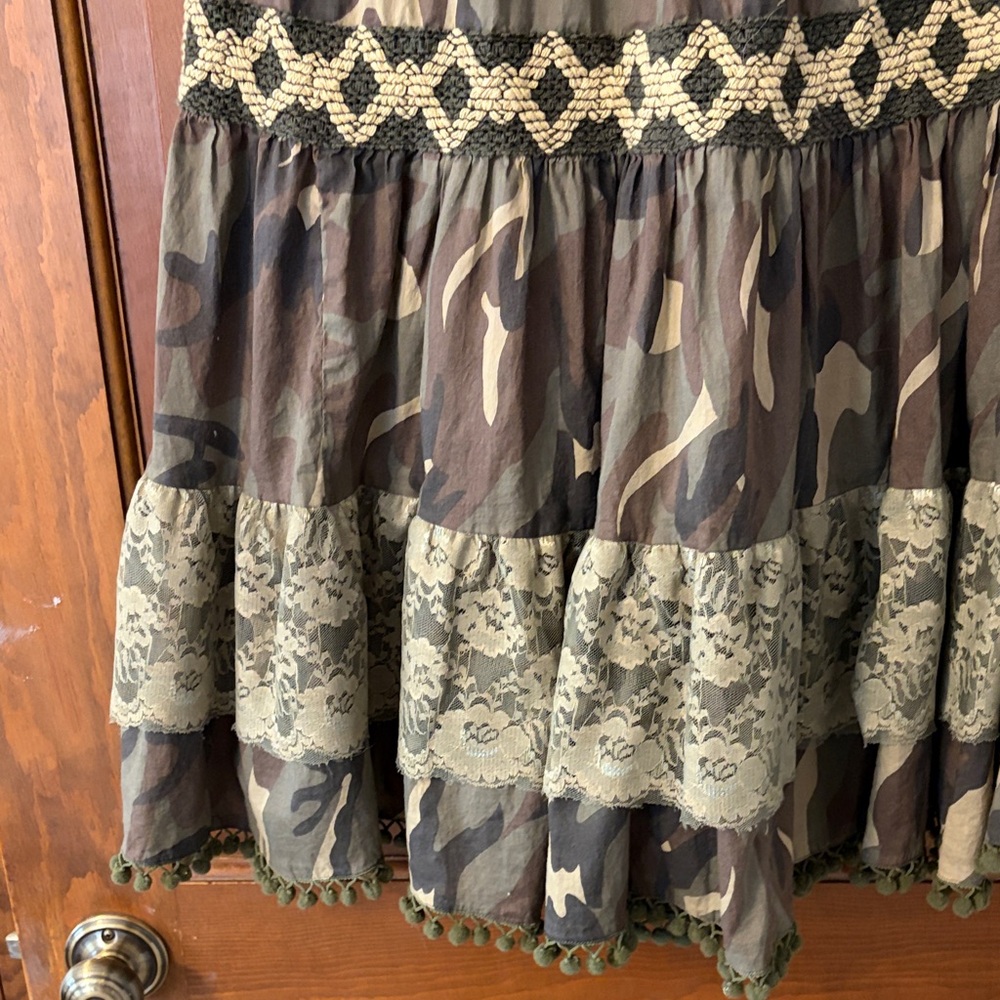 Mix Nouveau Camouflage Madi Skirt with Lace Trim - Picture 12 of 12